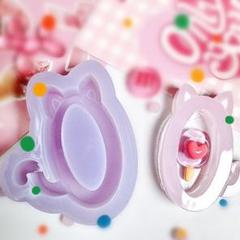 #0241シリコンモールド　猫耳　ネコちゃん　シェイカー　キーホルダー　レジン
