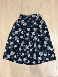 花柄　フレアスカート　フロントリボン付き　グリーン