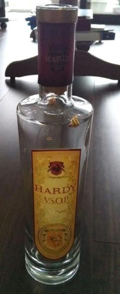 空き瓶 空瓶のみ コニャック ハーディー VSOP キャップ(蓋)なし