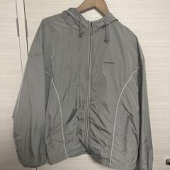 ルセラフィム ウィンドブレーカー LE SSERAFIM popup CROP WIND BREAKER - メルカリ