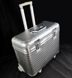 RIMOWA アルミニウム キャリーケース 37L パイロット2輪　廃盤レア商品 37L（機内持込可） - リモワ（RIMOWA）中古 買取なら東京都