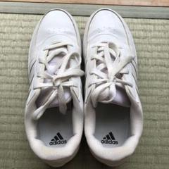adidas アディダス　スニーカー　ホワイト　24センチのサムネイル