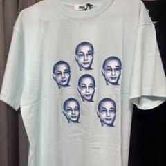 ARAKI 水色 Tシャツ 顔プリント