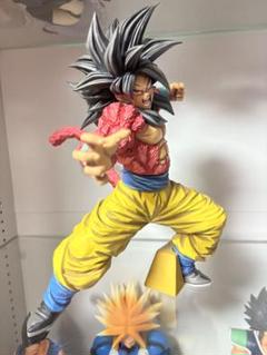 ドラゴンボールBWFC ドラゴンボール BWFC 孫悟空 SS4 フィギュア 海外正規品 - メルカリ