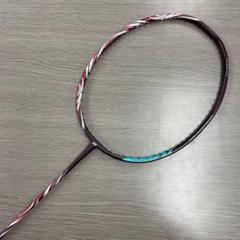 ヨネックス バドミントンラケット アストロクス100zz 廃盤カラー