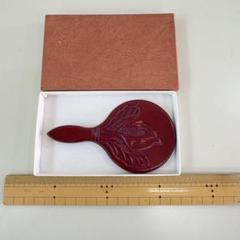 未使用品　鎌倉彫　手鏡　芍薬　アンティーク　昭和レトロ Amazon.co.jp: 鎌倉彫手鏡長期保管品ハンドミラー昭和レトロ