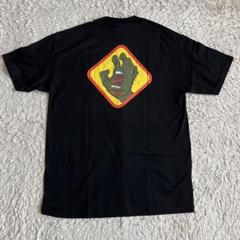 NHSタグindependentグラフィックポケットTシャツ 黒 1240024477909_1.jpg