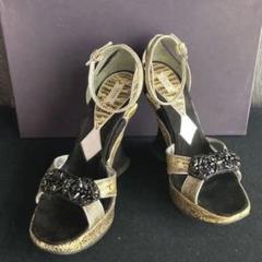 PRADA 美品 サンダル パイソン ビジュー付き ファー ハイヒール PRADA 美品 サンダル パイソン ビジュー付き ファー ハイヒール