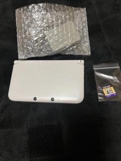 ニンテンドー3DS LL ホワイト 充電器　4GB microSDカード付き
