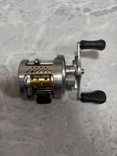 シマノ(SHIMANO) カルカッタ CONQUEST 250DC ｶﾙｶｯﾀ ｺﾝｸｴｽﾄ 250DC