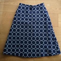 ミナペルホネン　★美品　Soda Water 白に水色のドットプリントスカート ミナペルホネン☆美品Soda Water 白に水色のドットプリントスカート