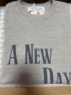 レミレリーフ　半袖Tシャツ