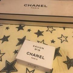 CHANEL No19 サヴォン(石鹸)