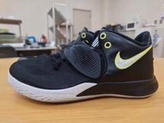 良品☆ナイキ Kyrie Flytrap 3 バスケットボールシューズ 29cm