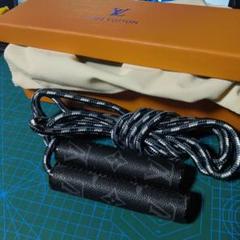 【美品★希少】Louis Vuitton 縄跳び ロゴ入り m31802603584_1.jpg?1735609119