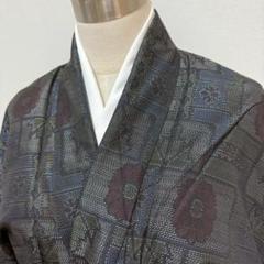 ［ 紬/単衣 ］正絹　藍みの濃いグレー　草花　ノイバラ　桜　春　小紋　カジュアル 紬/単衣 ］正絹 藍みの濃いグレー 草花 ノイバラ 桜 春 小紋