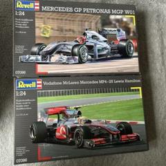 レベル メルセデスGP MGP W01 & マクラーレン MP4-25セット レベル メルセデスGP MGP W01 & マクラーレン MP4-25セット