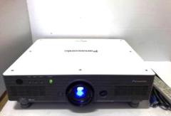Panasonic PT-D5700 PT-D5700U PT-D5700UL DLP Projector | XGA