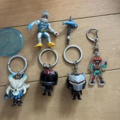 キーホルダー フォートナイト クラッシャー フォートナイトのフィギアキーホルダー - メルカリ