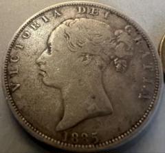1885年 英国ヴィクトリア女王 ハーフクラウン銀貨 1885年 英国ヴィクトリア女王 ハーフクラウン銀貨 - メルカリ