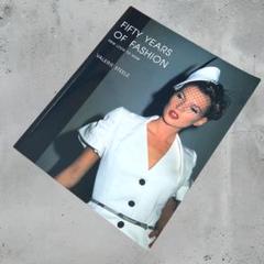 洋書　ファッションの50年　著: ヴァレリー・スティール 洋書 ファッションの50年 著: ヴァレリー・スティール - メルカリ