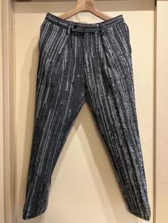 【新品】meagratia裂織デニムパンツ定価63,800円サイズ1のサムネイル