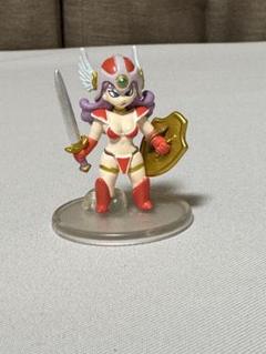 ドラゴンクエスト　キャラクターフィギュアコレクション　戦士（女） Amazon | DQ キャラクターフィギュアコレクション 戦士男 戦士女