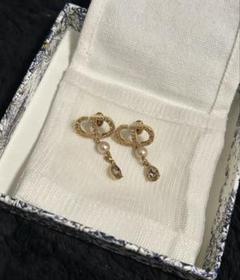 K*n様 【新品未使用】Christian Dior ゴールドフープパールストー K*n様 【新品未使用】Christian Dior ゴールドフープパールストー