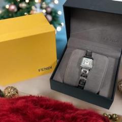 最終値下げFENDI フェンディ　クワドロミニ　腕時計　60500L 稼働品♪ 最終値下げFENDI フェンディ クワドロミニ 腕時計 60500L 稼働品