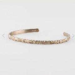 【美品】agete レリーフ入りバングル シルバー ゴールドメッキ agete - アガット バングル - シルバー ゴールドの通販 by