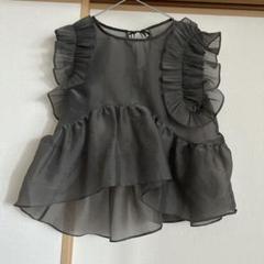 Bibiy　bibiy　ビビィ　CHLOE PEPURAMU TOP／Black Bibiy. CHLOE PEPURAMU TOP BLACK - メルカリ