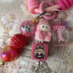 ジャラジャラキーホルダー ラブブ