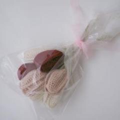 枯れない花束　編み物　チューリップ　ハンドメイド