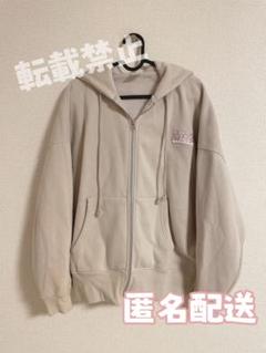 NiziU - 【NiziU】オーバーサイズパーカー(Lサイズ) Amazon.co.jp: ジップアップパーカー 【Lサイズ】 NiziU 黒×白