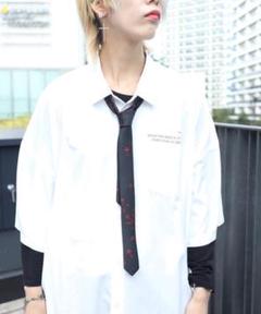 ロフトスキーネクタイV盤メンヘラシルバーパーカーTシャツパンツレフレム十字