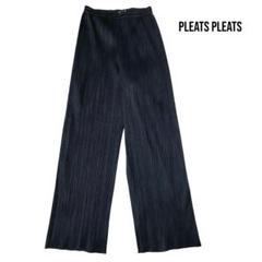 値下げ☆美品♪プリーツプリーズme黒パンツ イッセイミヤケ プリーツプリーズ 黒 パンツ（PLEATS PLEASE