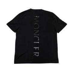 Moncler ロゴパッチTシャツ　ブラック　新品　未使用　タグ付 Moncler ロゴ Tシャツ | ブラック | FARFETCH JP