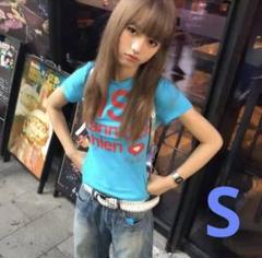 KISS Tシャツ S 大人気 ピチT グランジ y2k トレンド レディー