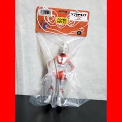 Amazon.co.jp: マントルコング ジャングルキング ソフビ 蓄光/ハンサム タロウ/ジェットターレ : おもちゃ