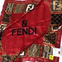 未使用　FENDI 大判ハンカチ　フェンディ　ズッカ　ペカン　ブラウン系　膝掛け 未使用 FENDI 大判ハンカチ ズッカ フェンディ チェーン 膝掛け