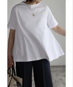 Deux Amour 半袖フレアTシャツ