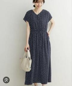 アーバンリサーチドアーズ Vネックドットワンピース