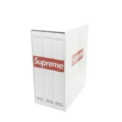 Supreme 30 Years T-Shirts 1994-2024 Bookのサムネイル
