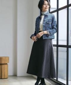 未使用 タグ付き Tibi クロコ型押しスカート 未使用 タグ付き Tibi クロコ型押しスカート