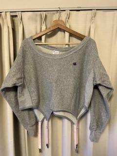 z*c様 BEAMS COUTURE×Champion クロップド丈ガーターベル BEAMS COUTURE×Champion クロップド丈ガーターベルトトップス