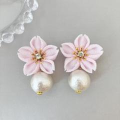 no.835 桜大ぶりピアス イヤリング 和風 つまみ細工 着物 - メルカリ
