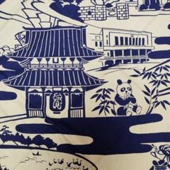 匿名配送無料　風呂敷　浅草寺　雷門　上野公園パンダと風景デザインの風呂敷