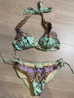 【美品】水着 ビキニ ペイズリー