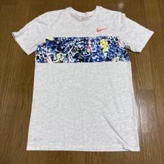 Nike DRI-FIT グラフィックTシャツ Sサイズ