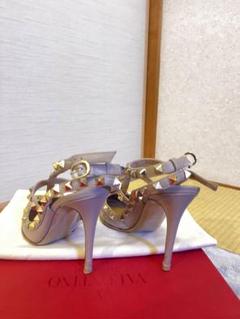 【新品】バレンティノVALENTINOパンプスハイヒール37.5 VALENTINO(ヴァレンティノ) パンプス(レディース) - 海外通販のBUYMA